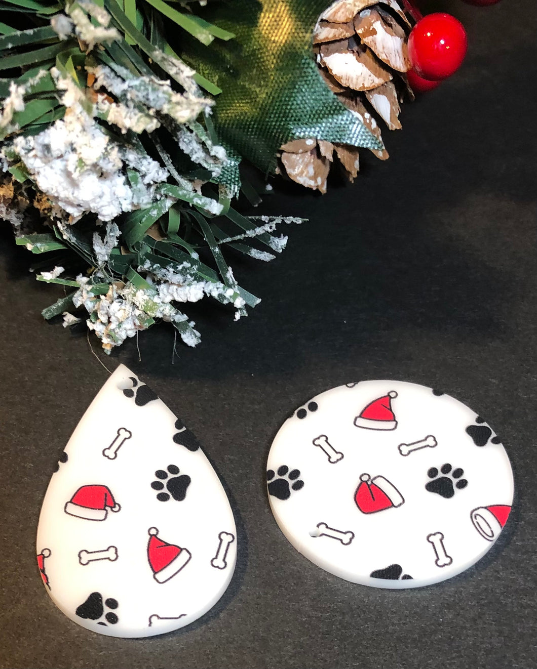 Christmas Doggie Paws Dangle Double sided Wood  Jewelry findings, connectors, blanks, earring making, earring components, earring parts, earring piece